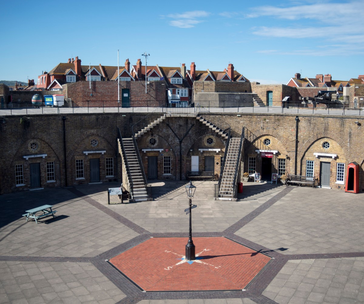 England_Eastbourne_0040